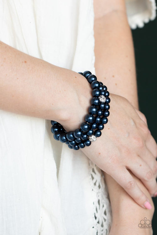 *Paparazzi Bracelet* "Here Comes The Heiress" Blue Bracelet