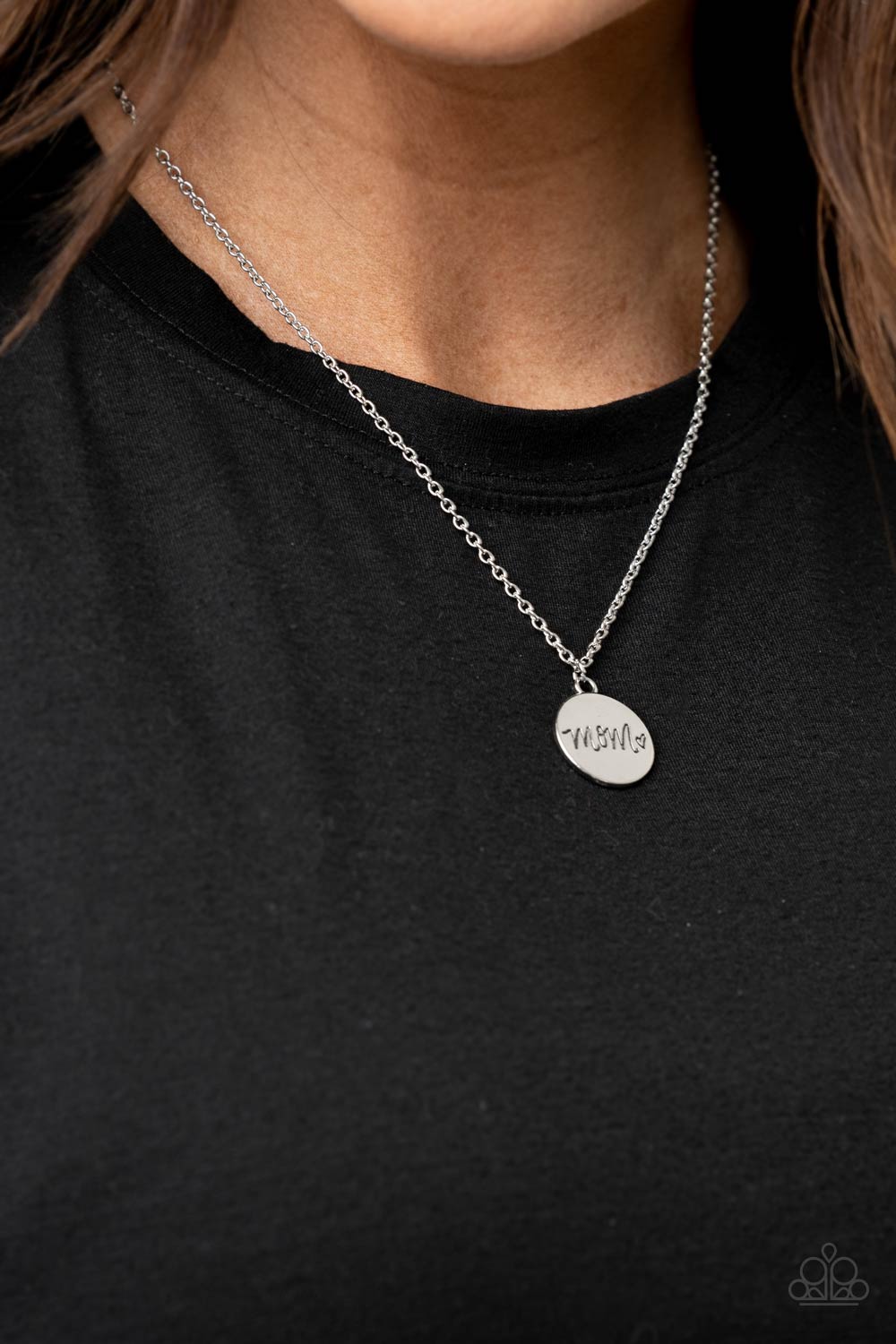 *Paparazzi Necklace* "The Cool Mom" Silver Necklace