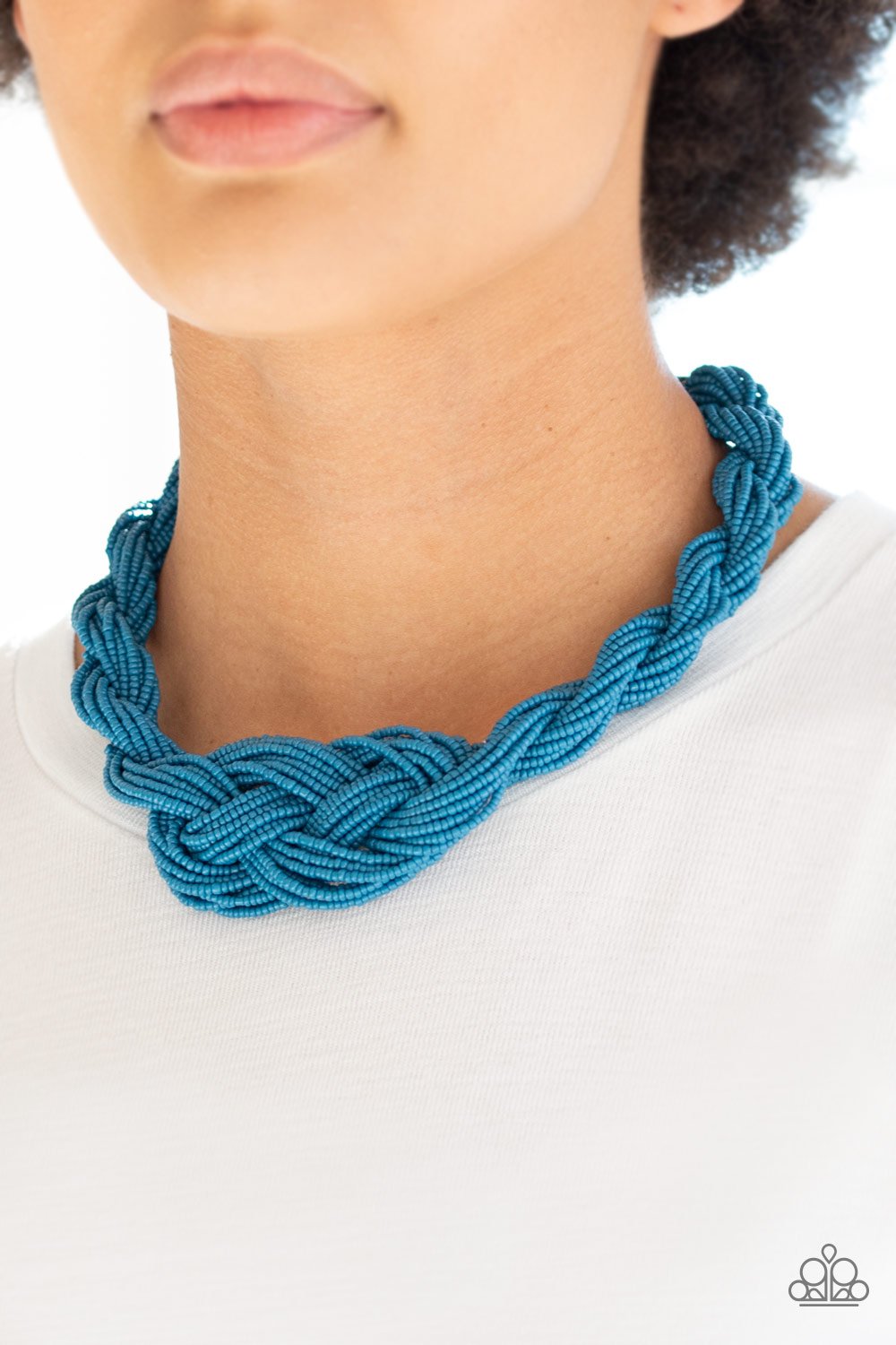 A Standing Ovation Blue Seed Bead Necklace