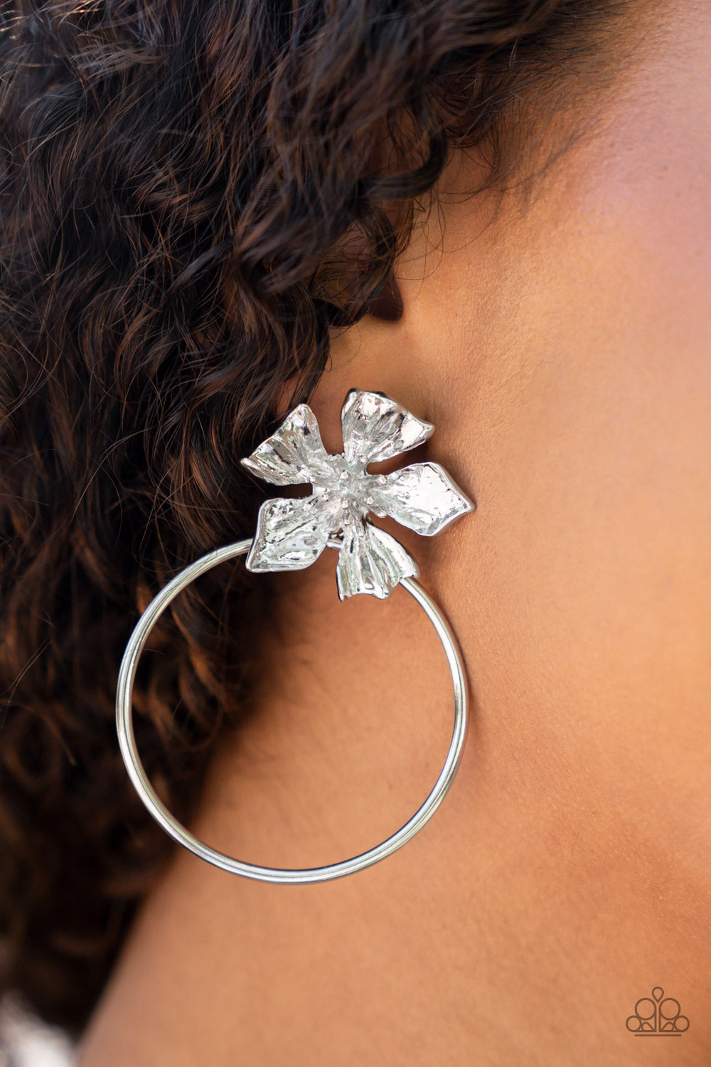 Buttercup Bliss Silver Post Earrings Life of the Party Exclusives August 2022