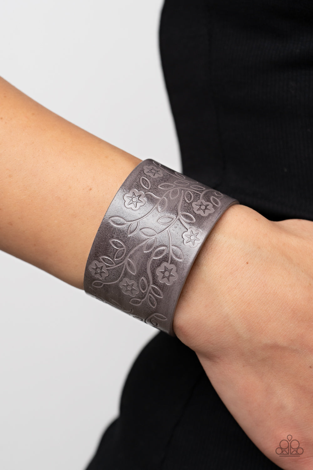 *Paparazzi Bracelet* "Rosy Wrap Up" Silver Urban Bracelet